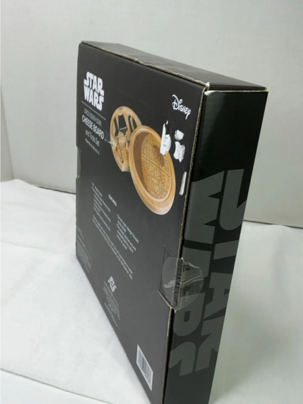 Star Cheese Board in Black and Natural Wood